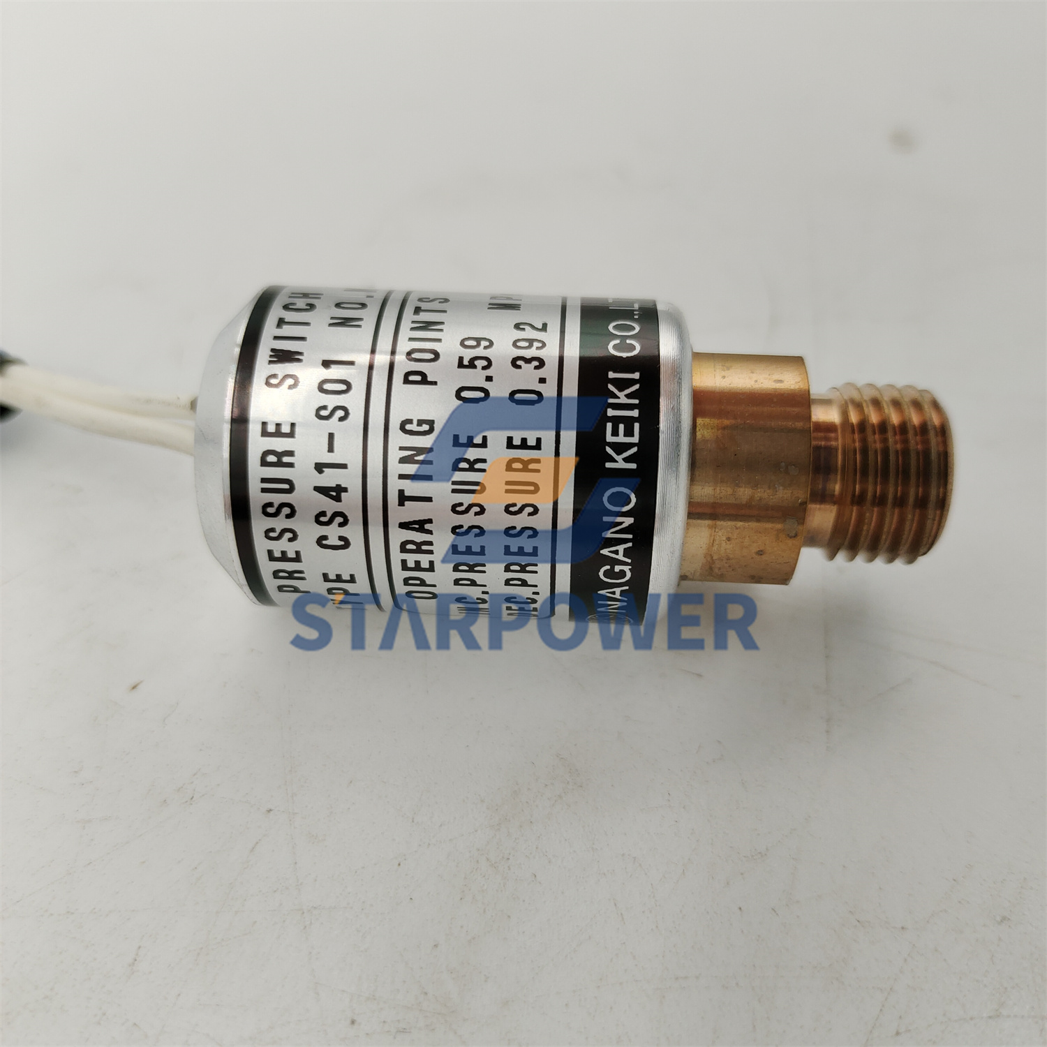 418-43-37230 KOMATSU switch，stop lamp